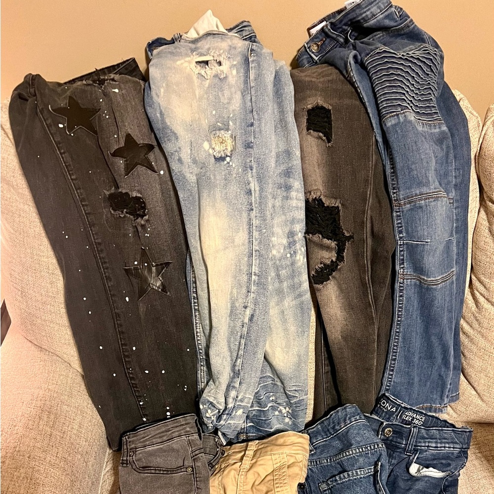 Boys jeans 10-12Y
